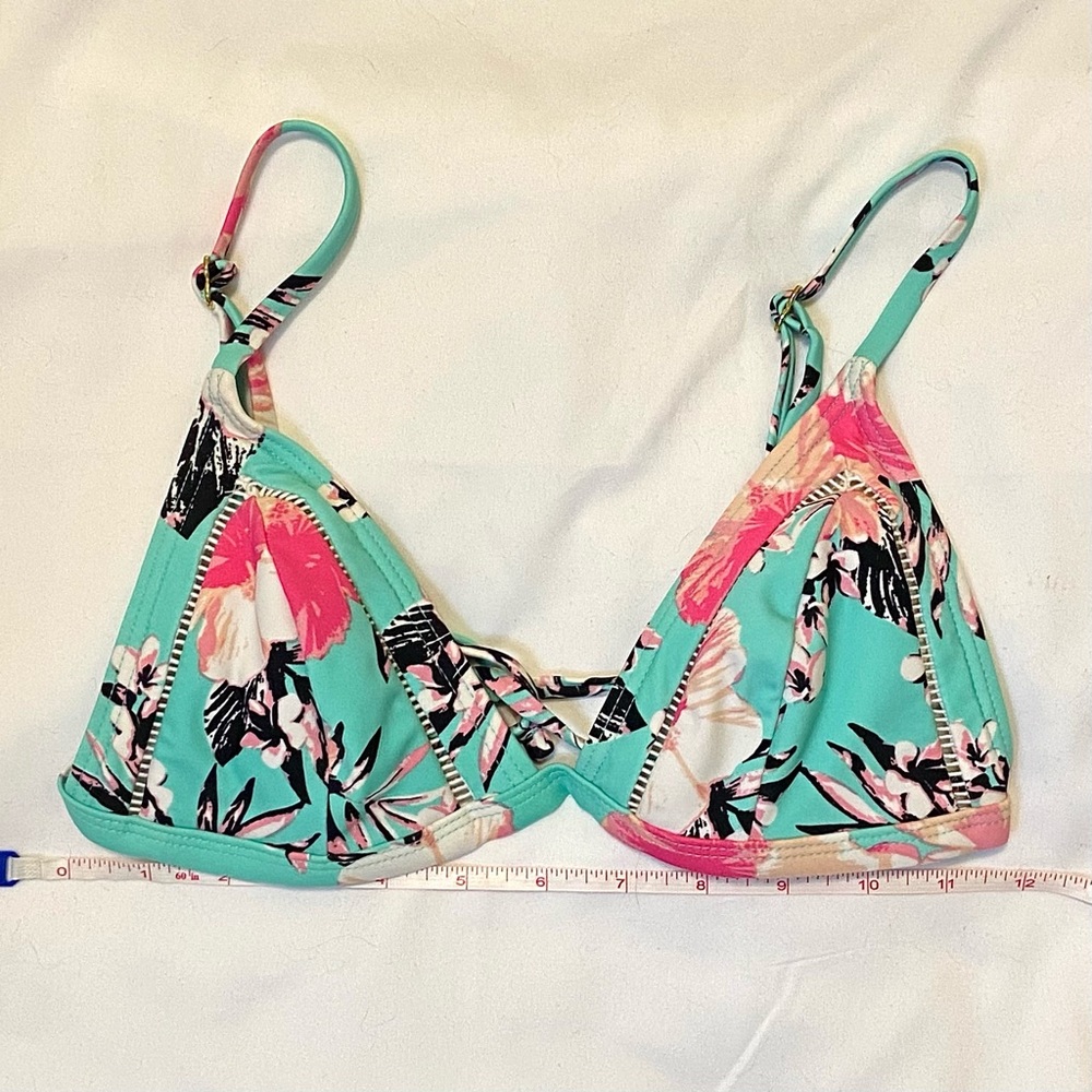 Target Xhilaration Turquoise Tropical Bikini Top